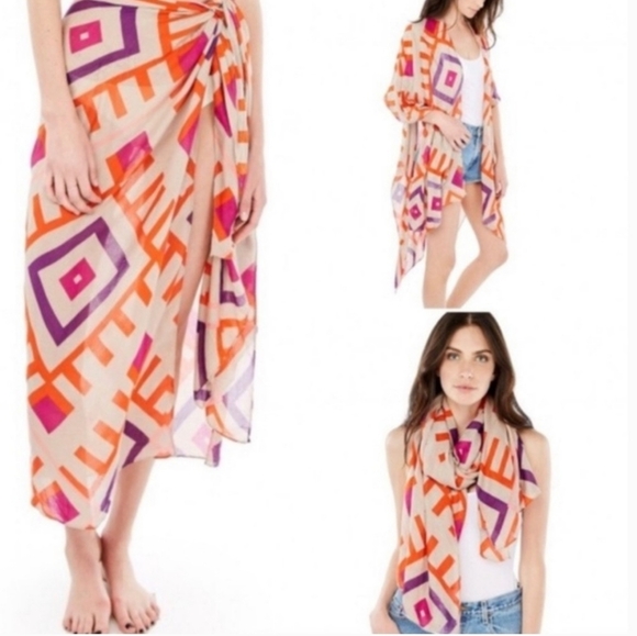 MICHAEL STARS RUANA SCARF - Picture 9 of 9